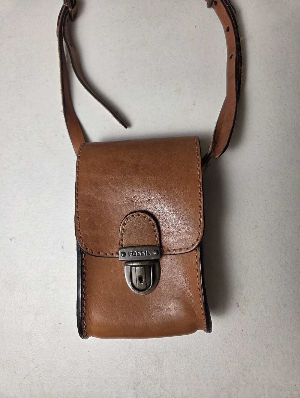Vintage Fossil Leather Small Crossbody Camera Photo Purse Bag Lock